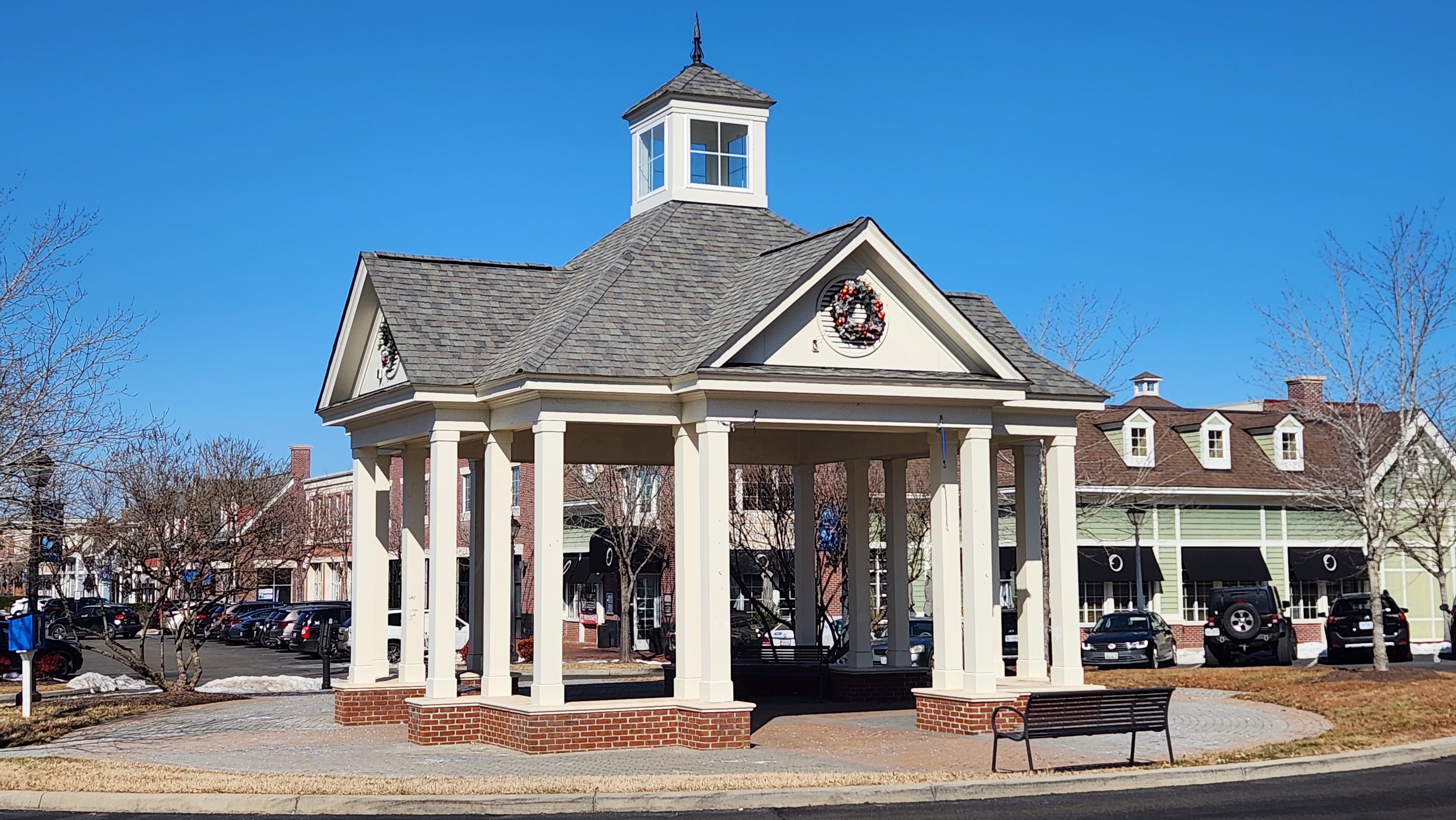 New Town Williamsburg Gazebo - Business Tax Services 23188